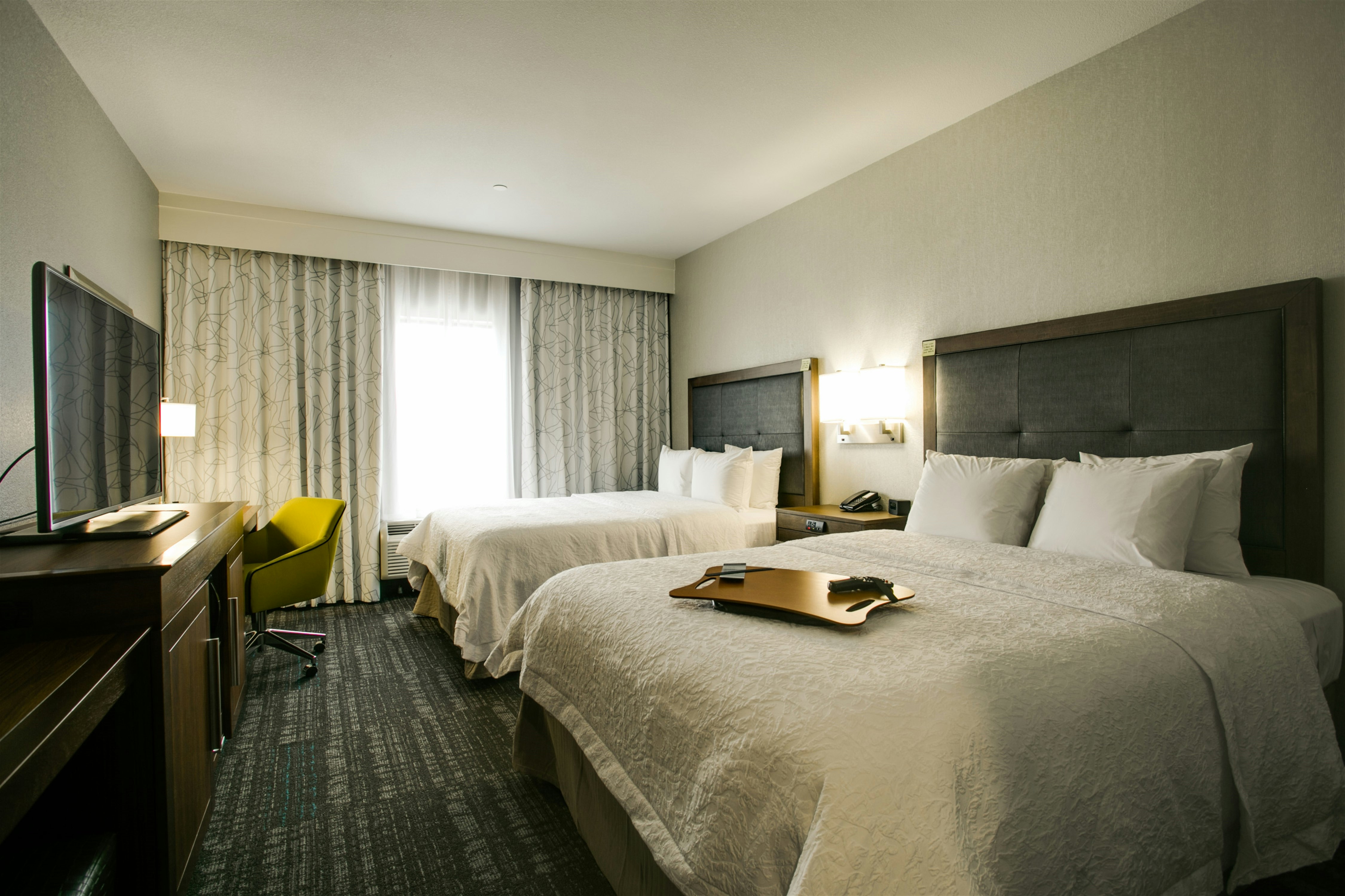 STUDIO, 2 QUEEN BEDS, ACCESSIBLE