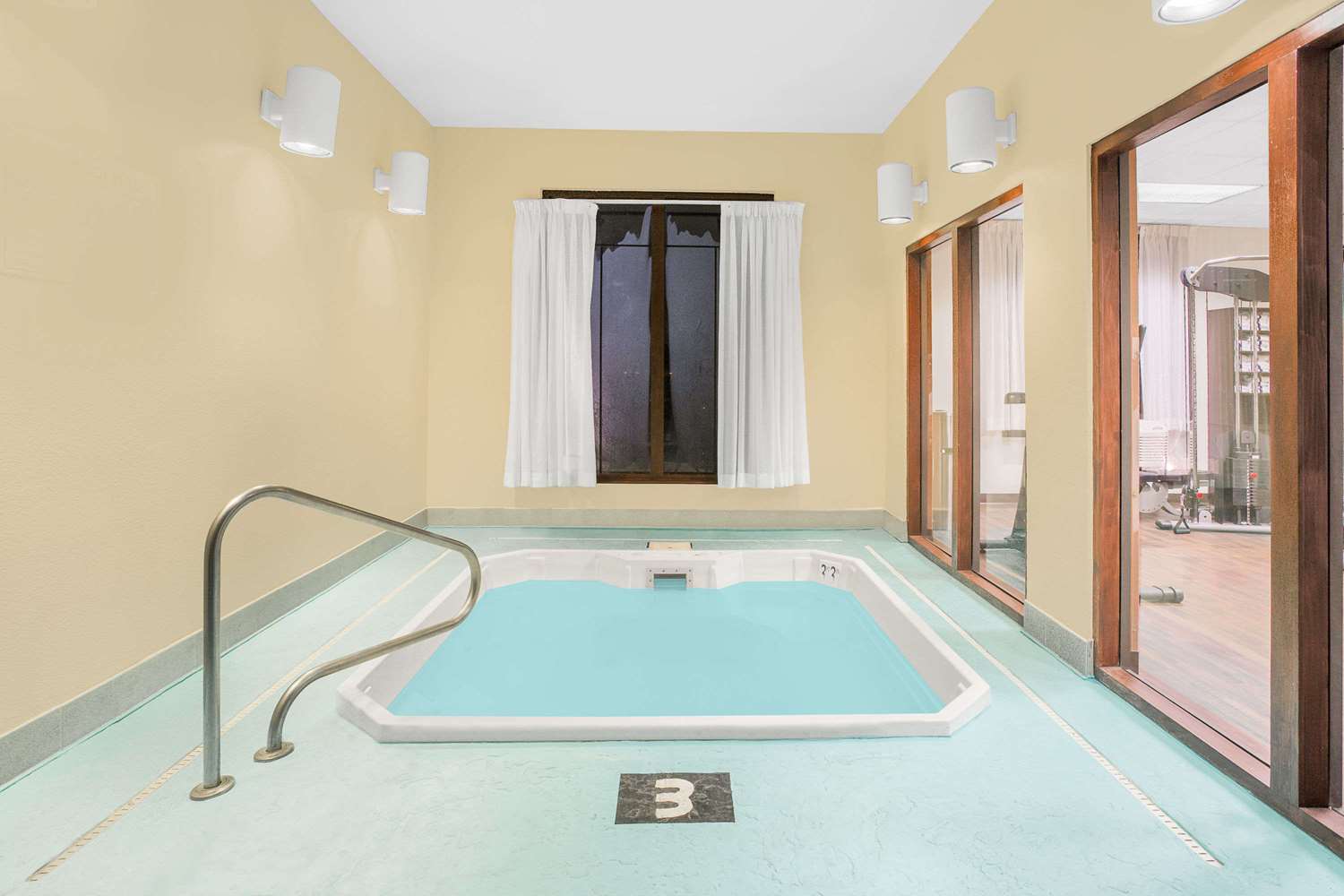 Ramada By Wyndham Denver International Airport 10/17