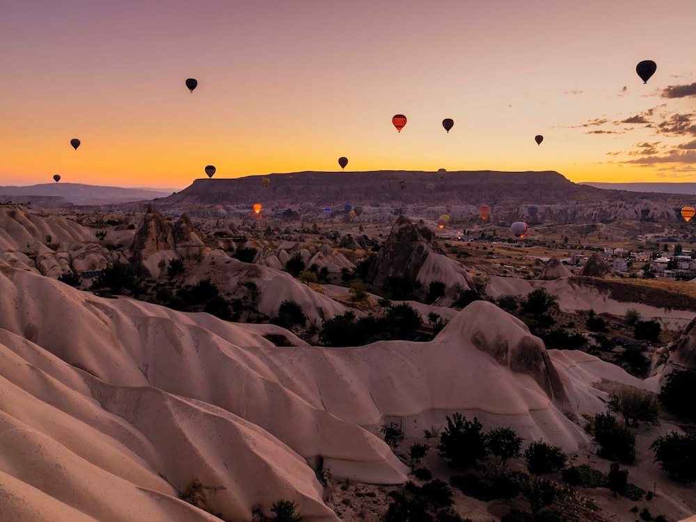 Milagro Of Cappadocia 35/50
