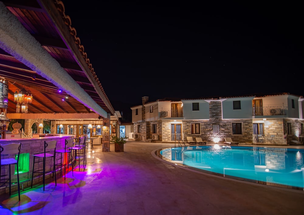 Turay Hotel (ex Calypso Plus) 6/50