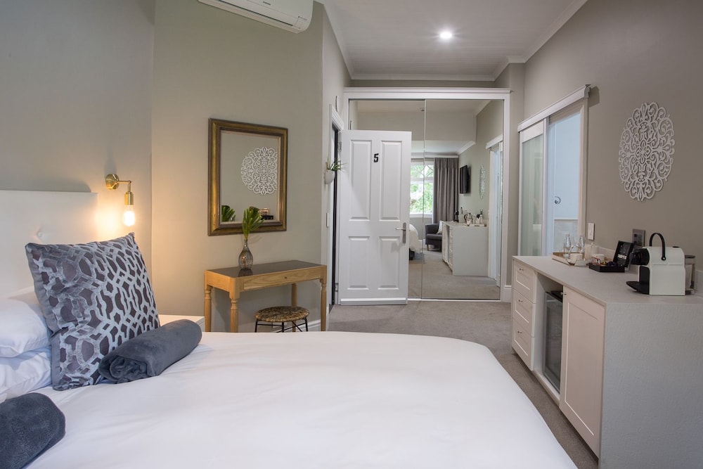 Summerwood Guest House 13/44