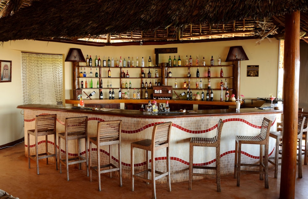 Kena Beach Hotel 52/64