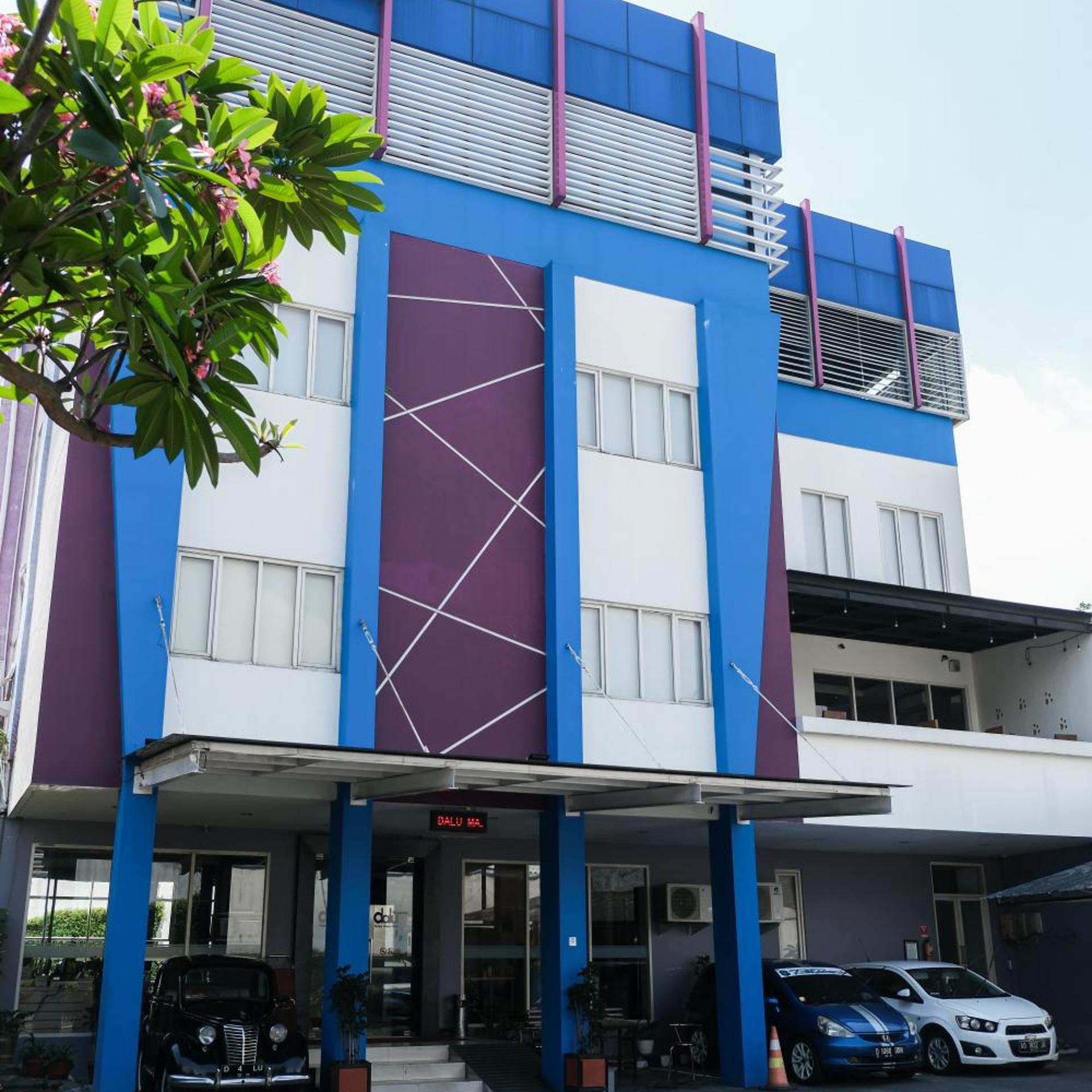 Hotel Dalu Semarang 1/50