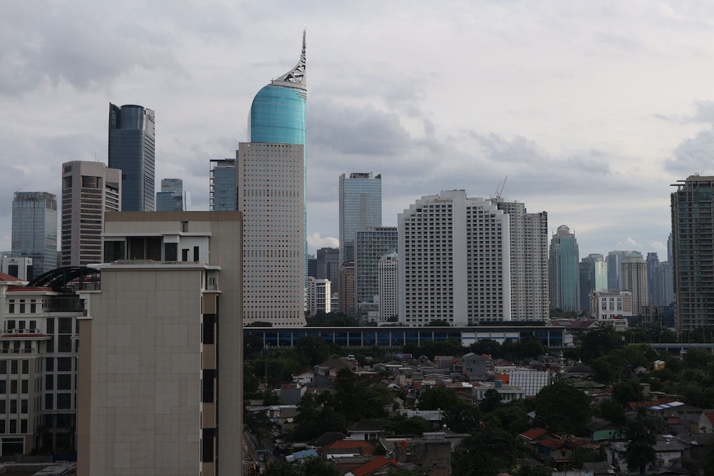 Grand Thamrin Hotel 31/35