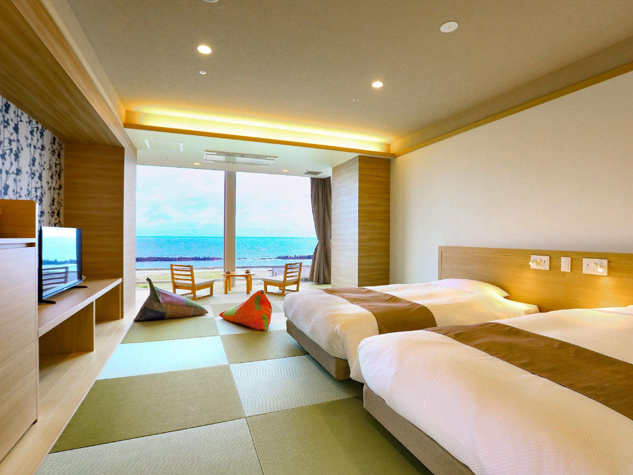 Japanese, Superior, 2 Semi Double Beds, 2 Futon Beds, Sea Side, on the Side