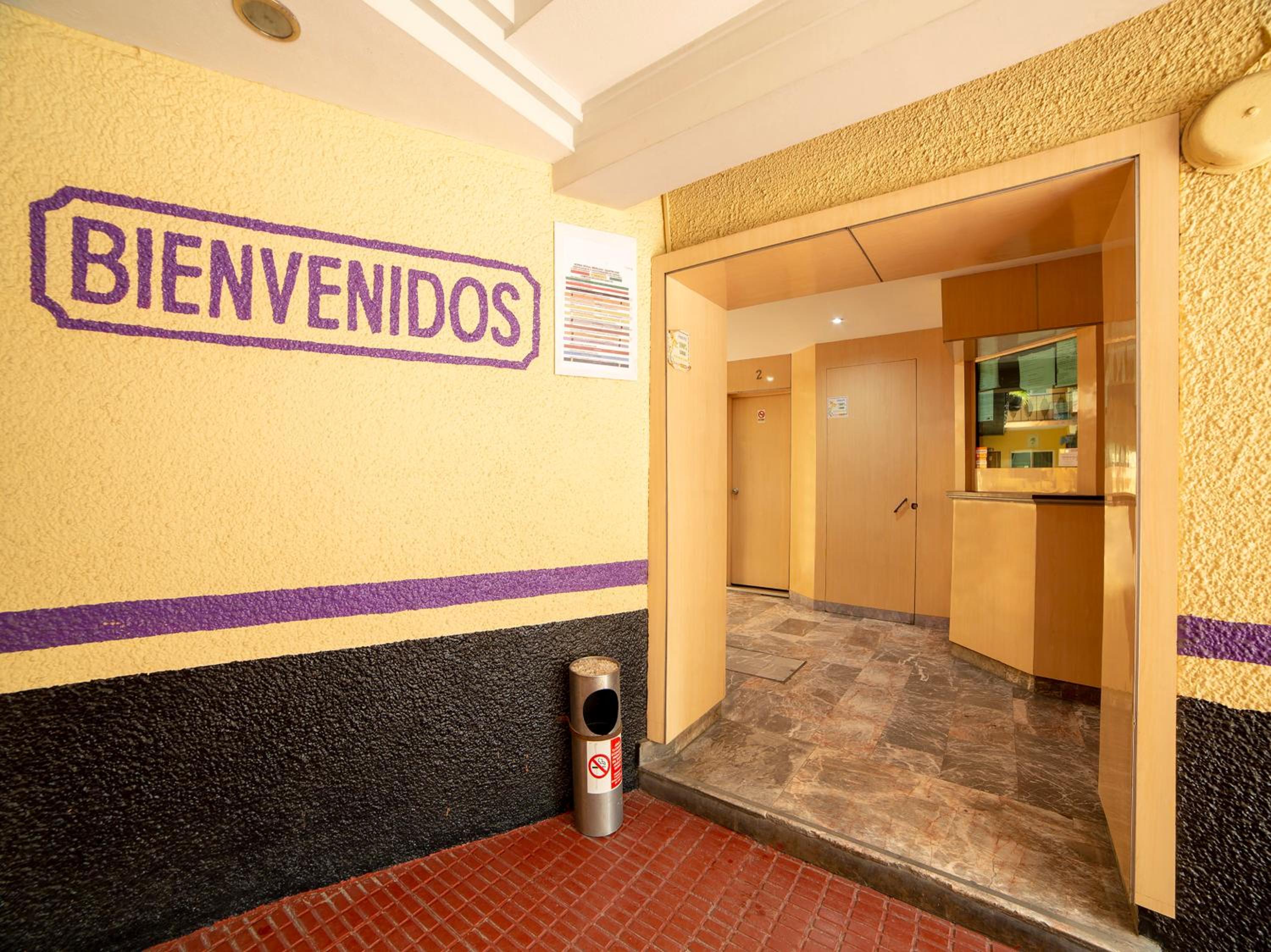 Oyo Flagship Hotel Santa Maria 13/98