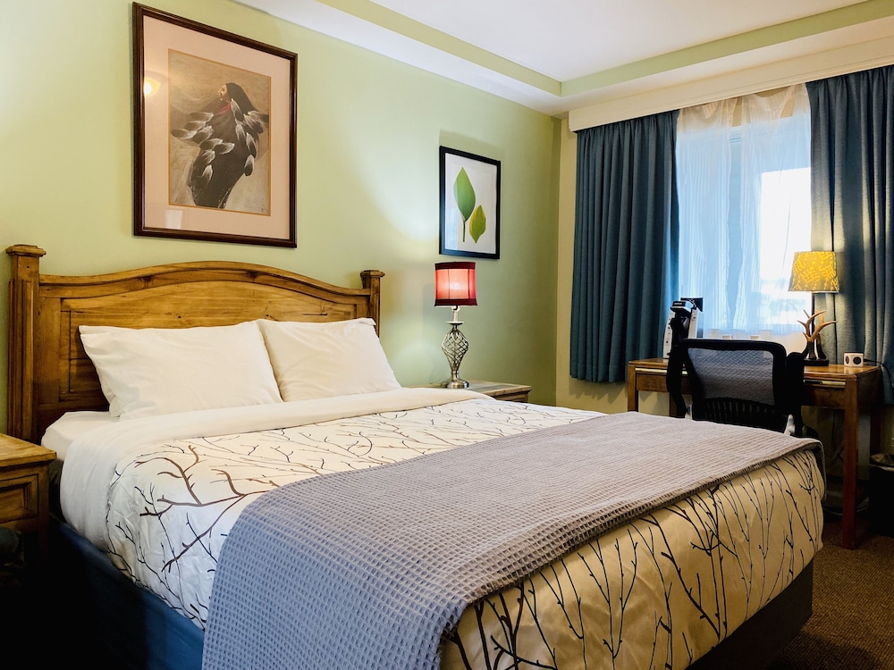 Salida Inn & Monarch Suites 18/78