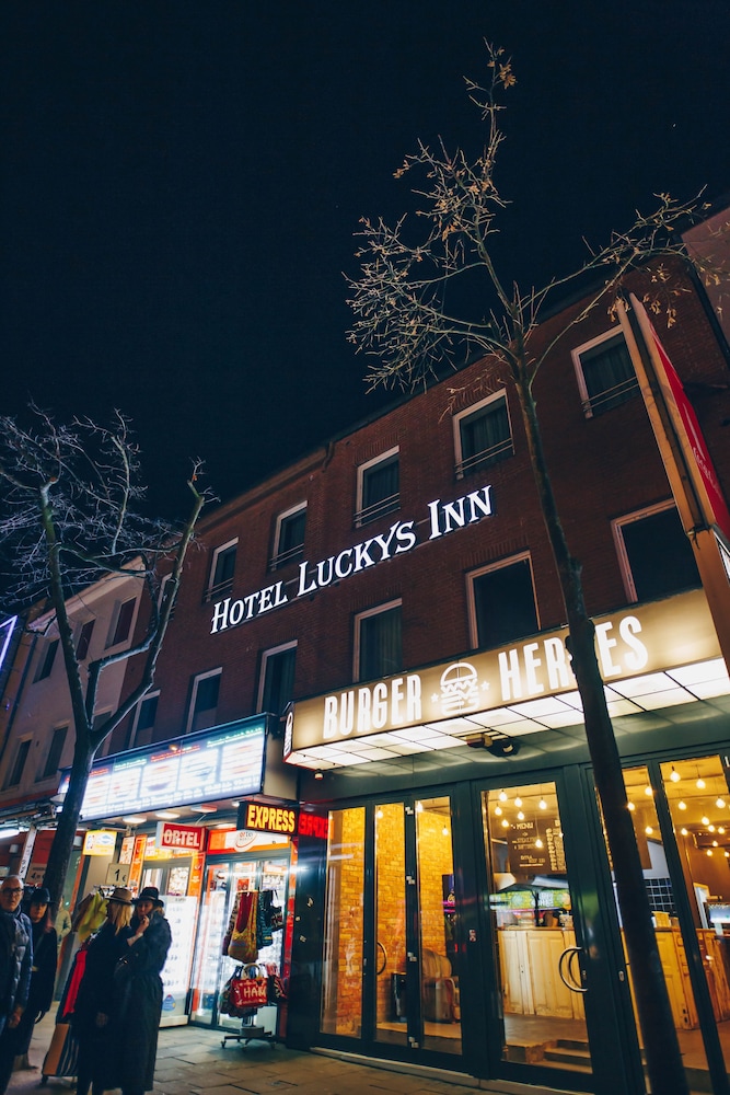 Hotel Luckys Inn Gmbh 1/50