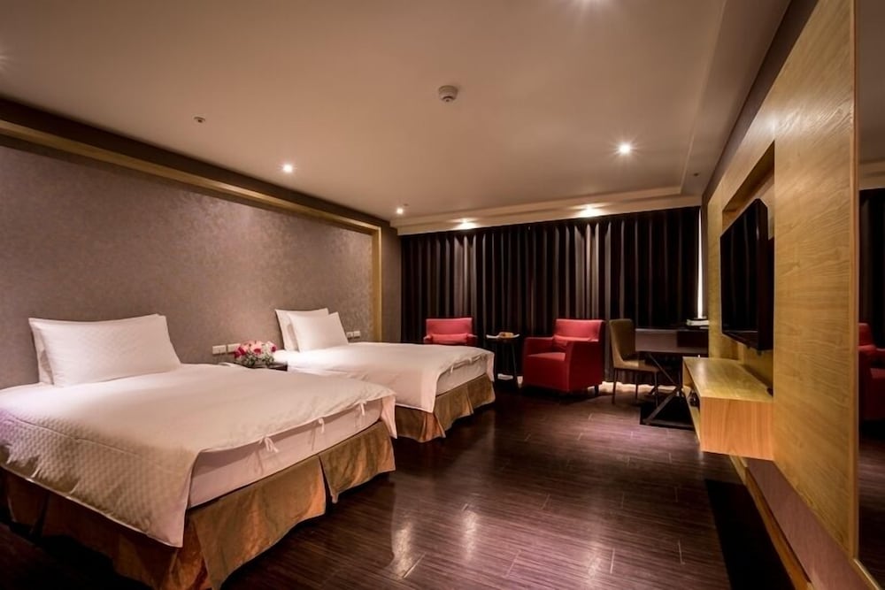 Hotel Rich 16/60