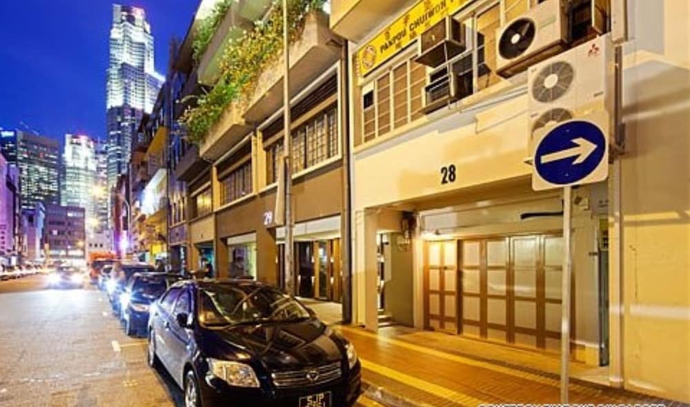 River City Inn - Hostel 24/24