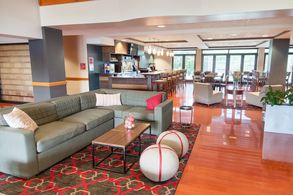Four Points by Sheraton Columbus - Polaris 22/52