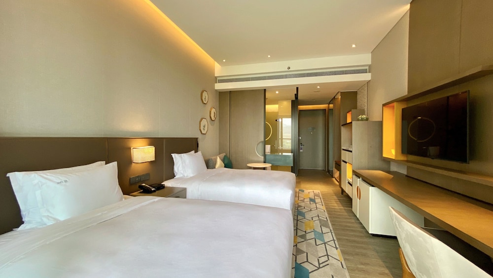 Holiday Inn Resort Maoshan Hot-Spring 22/69