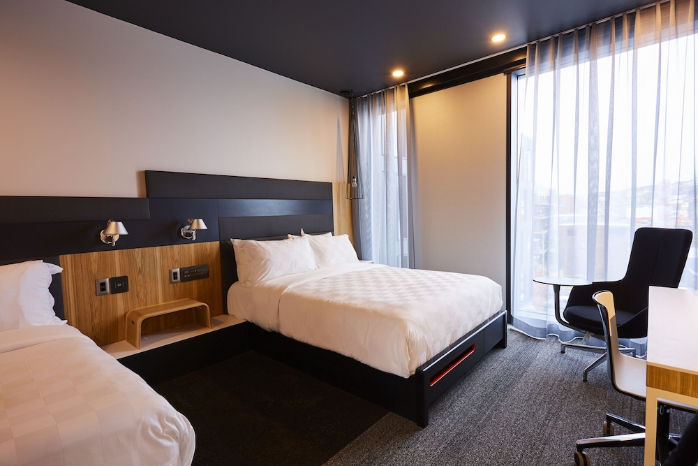 Alt Hotel Saskatoon 7/36