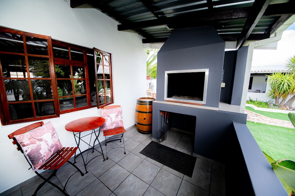 Kleinplasie Guest House 18/29
