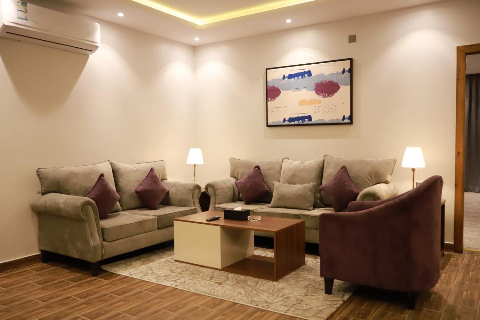فندق توليب فيو(Tulip View Hotel) 50/63