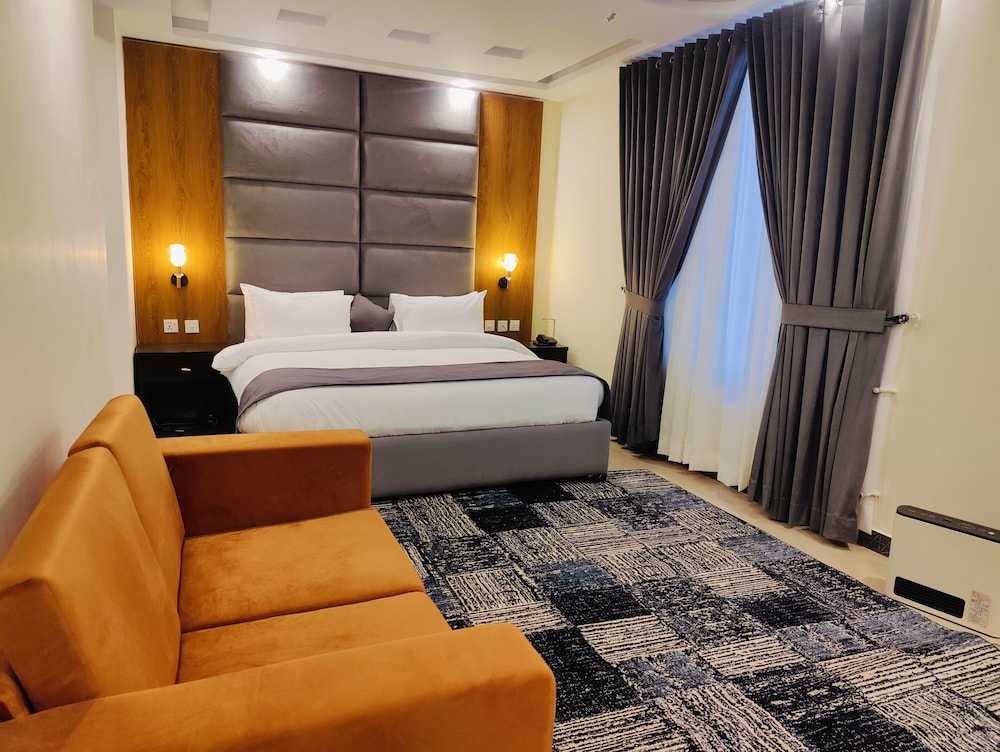 Pinemont Hotel Murree 34/57