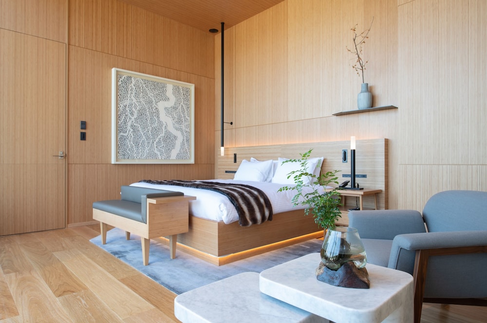 Skye Niseko 21/72