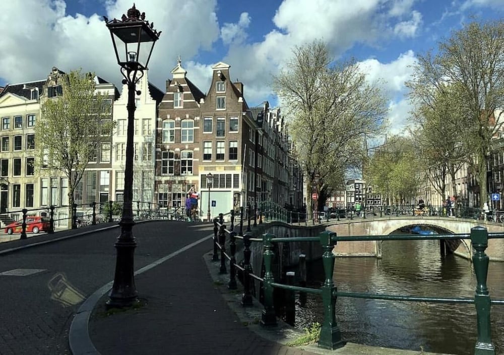 Facade Hotel Amsterdam 41/44