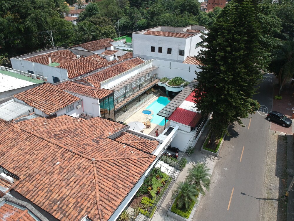 Medellin Vibes Hostel 2/70