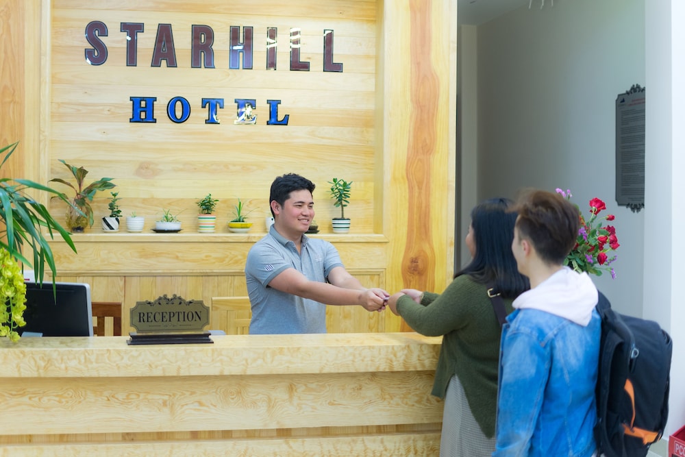 Starhill Hotel 11/54