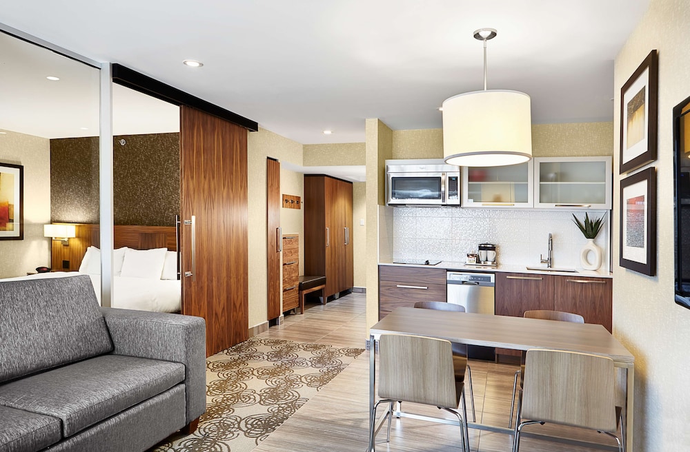 Hilton Montreal/Laval 28/50
