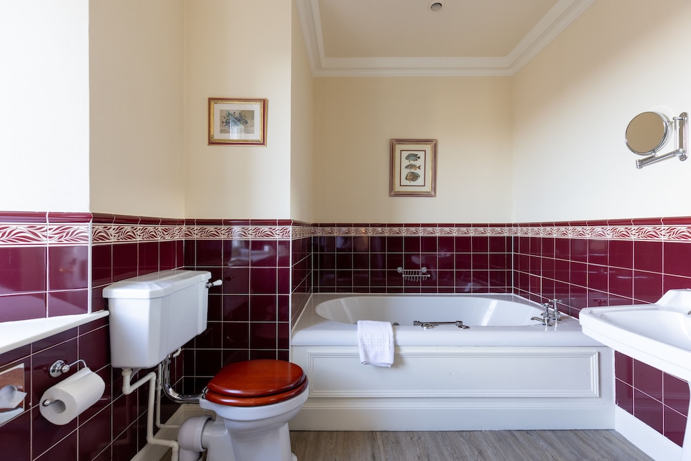 Hapimag Resort Edinburgh (Ex Edinburgh Residence) 84/85
