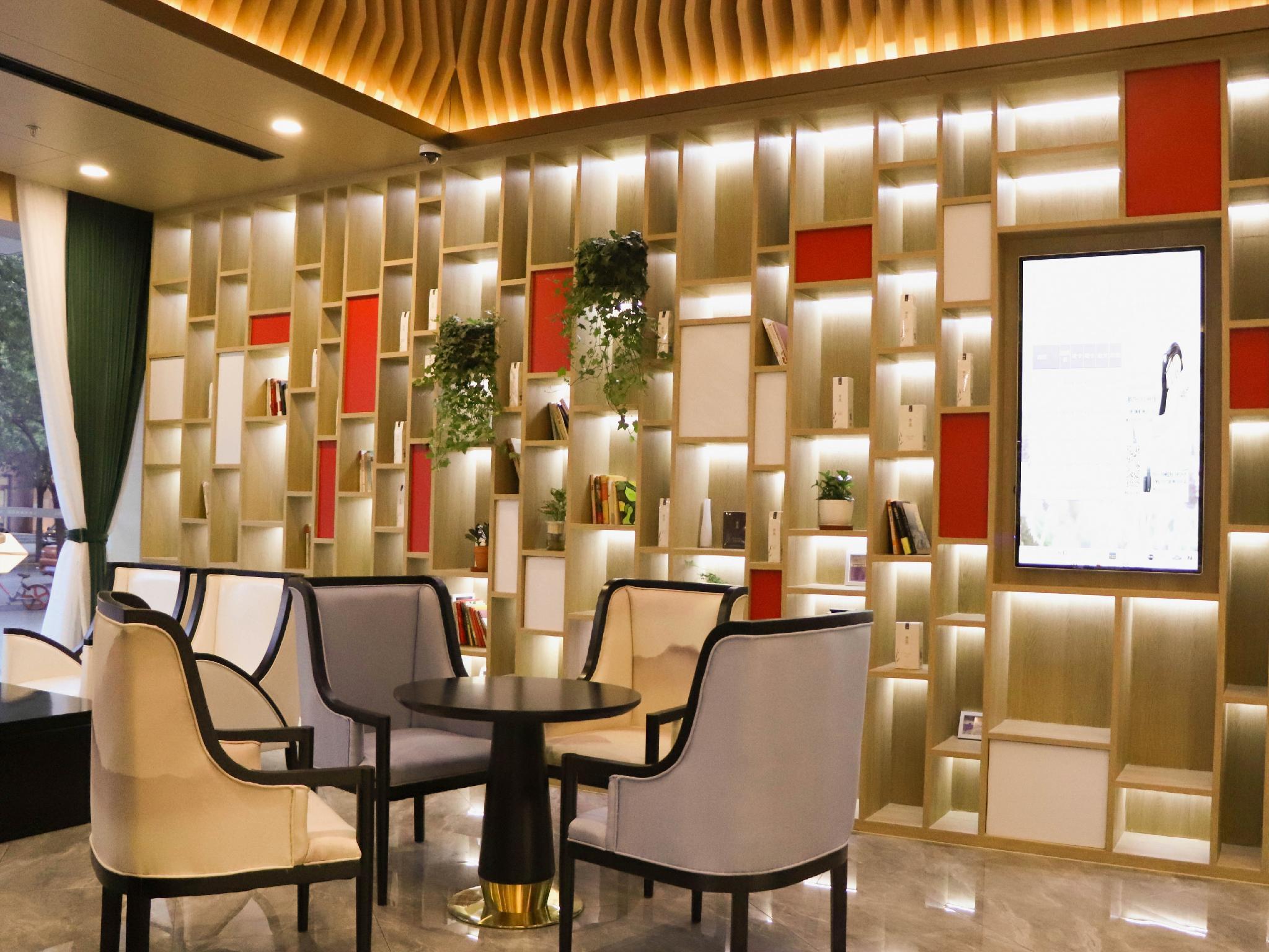 Lavande Hotel (Tianjin Development Zone Financial Street) 24/26