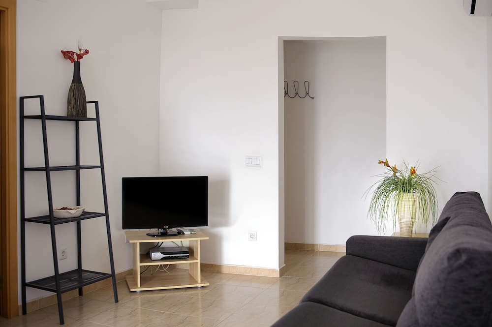 Aparthotel Iris 26/37