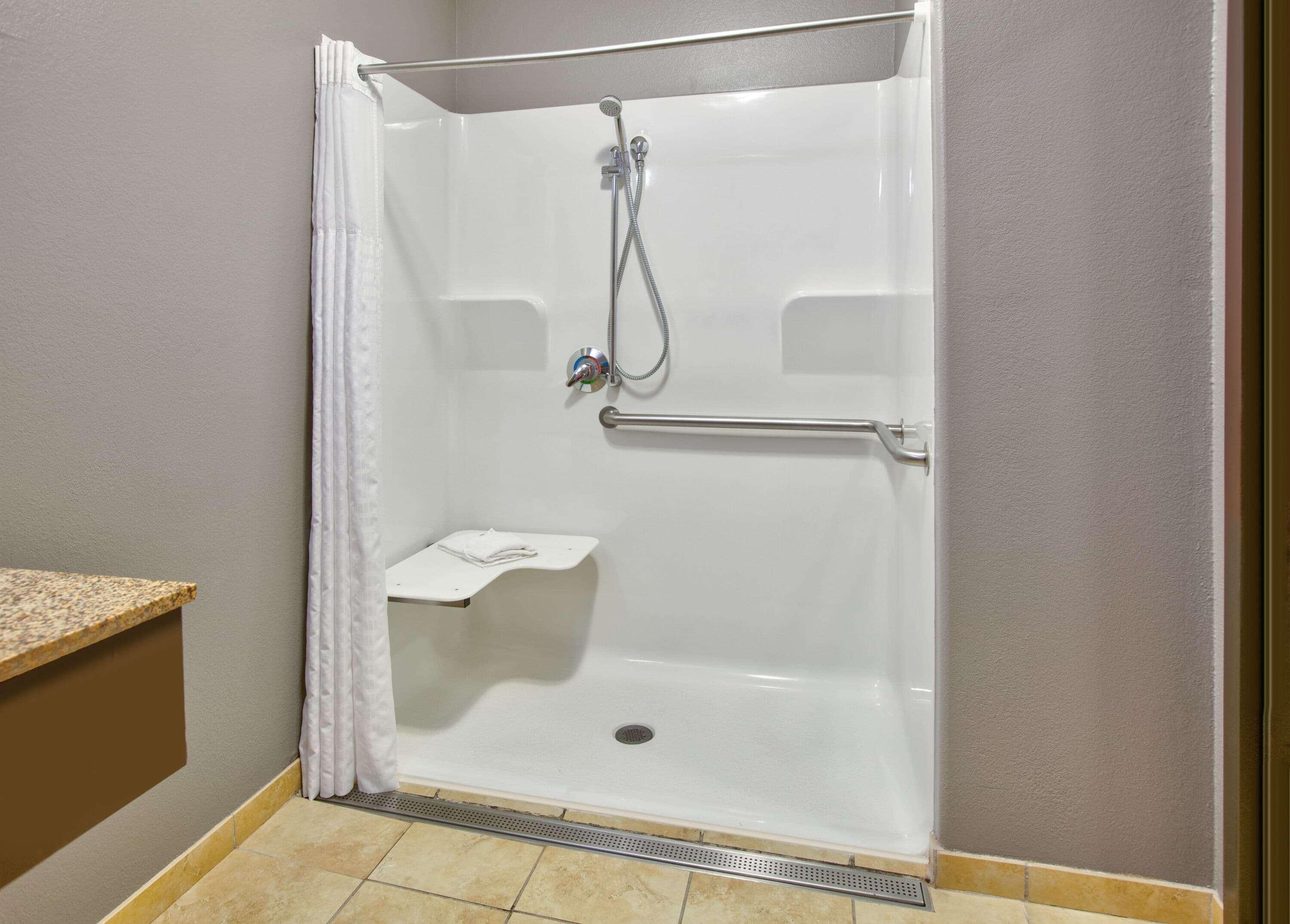 غرفة ديلوكس بسرير كينج، La Quinta Inn Suites Little Rock Bryant 3/3