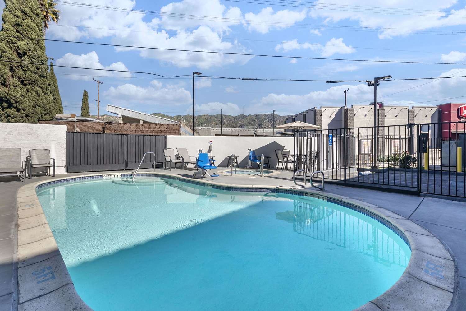 Quality Inn Burbank Airport 20/32