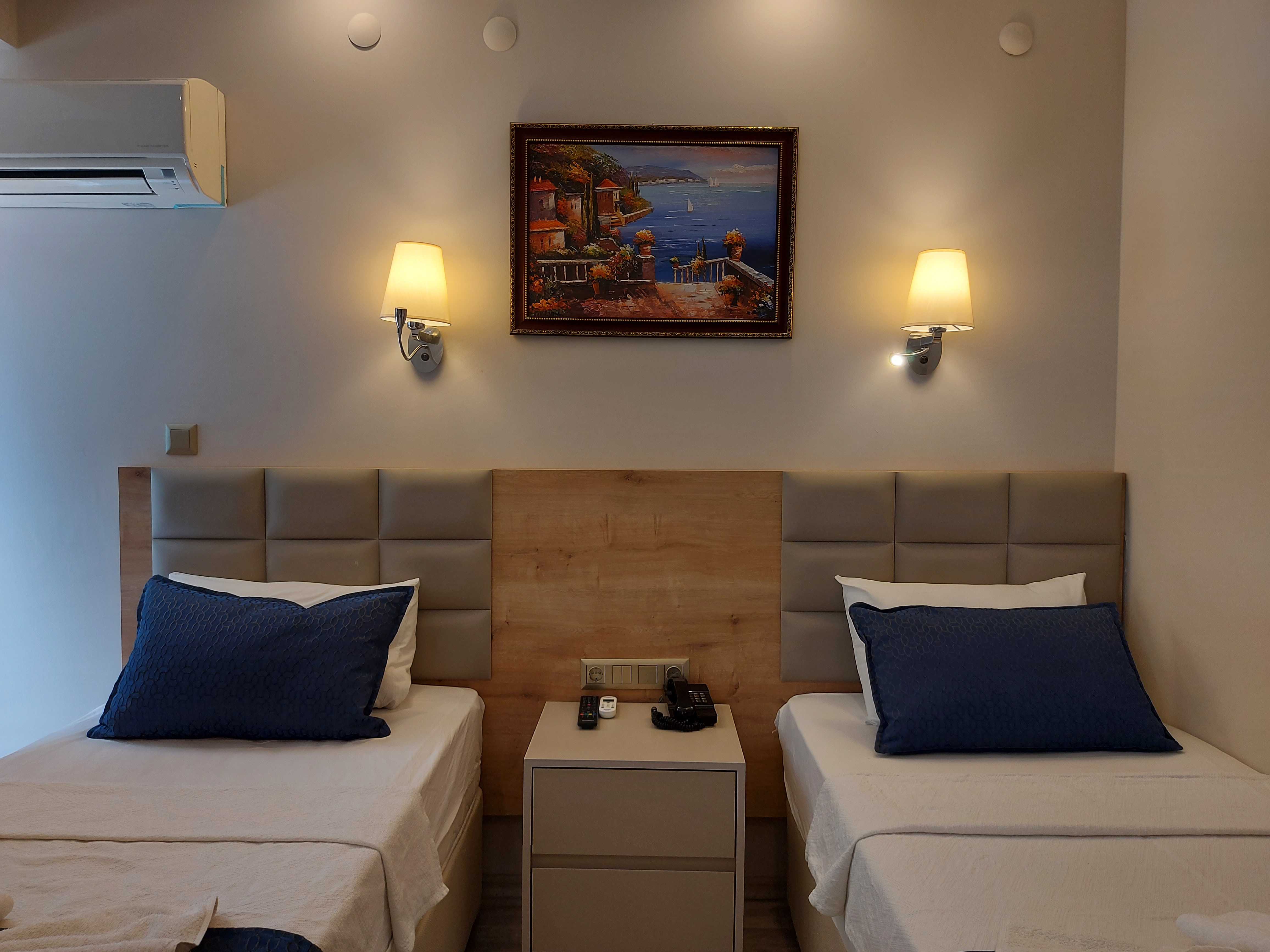 Afsin Hotel 34/47