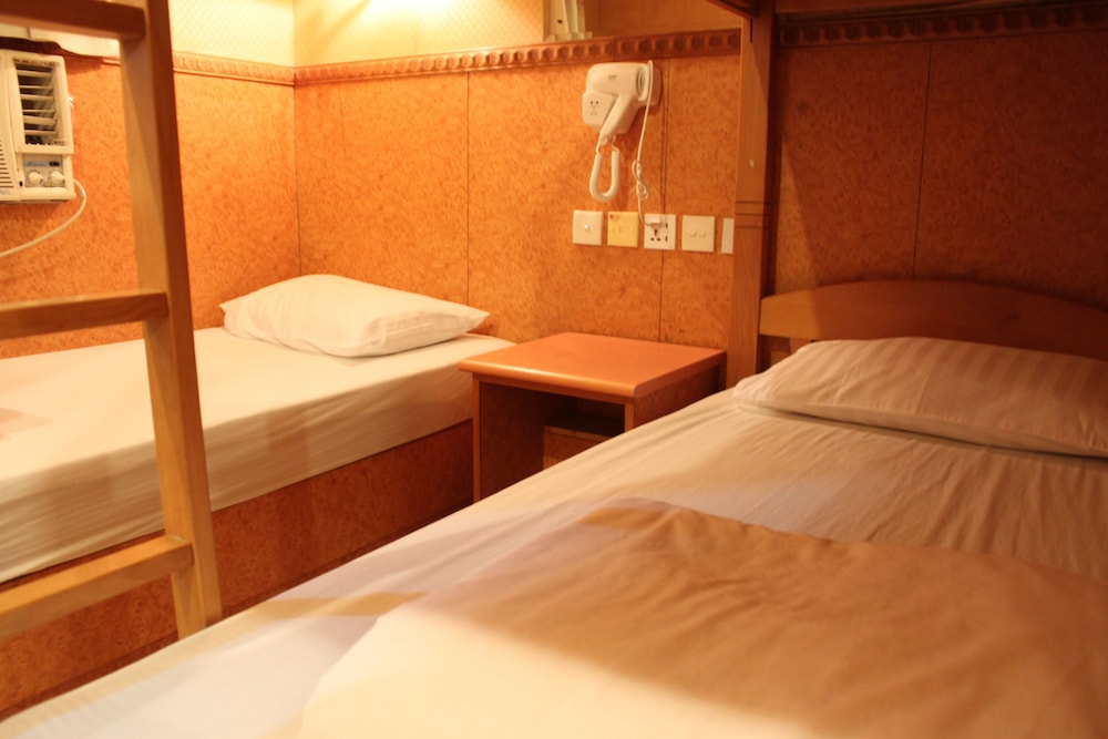 Usa Hostel 42/51
