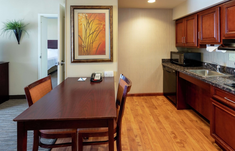 Homewood Suites By Hilton Minneapolis St Paul New Brighton 35/55