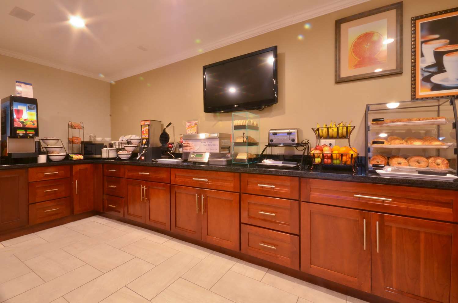 Best Western The Inn & Suites Pacific Grove 9/11