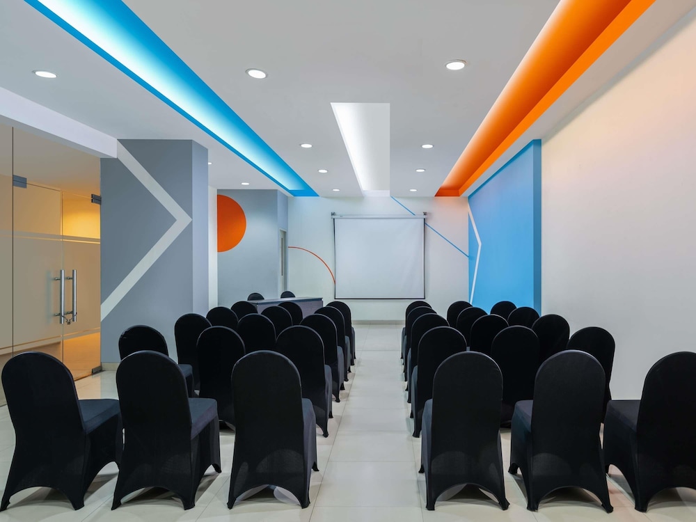 Ibis Budget Jakarta Cikini 41/42