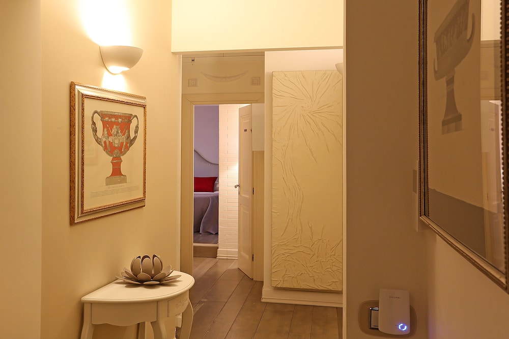 Piazzetta De' Monti Suites 25/27