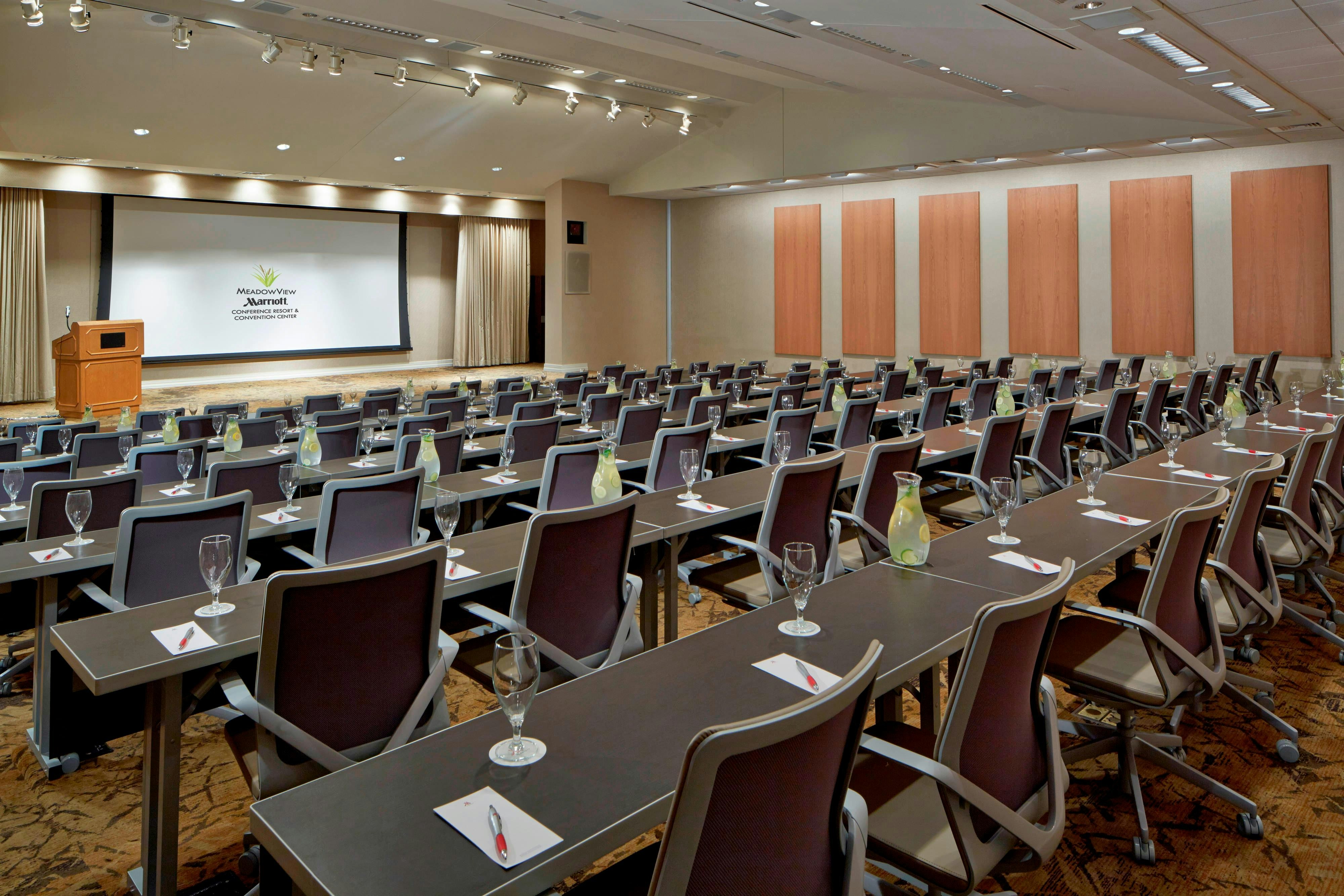 Marriott Meadowview Conference Resort Convention Center 56/71