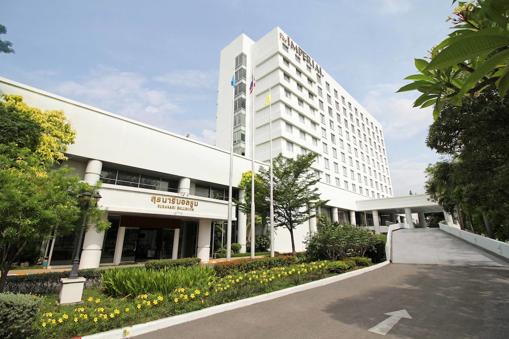 The Imperial Hotel And Convention Centre Korat 63/68
