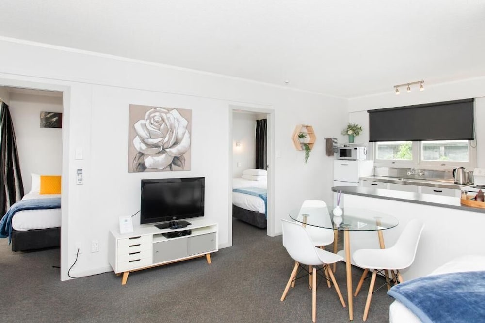 Waikanae Beach Motel 47/76