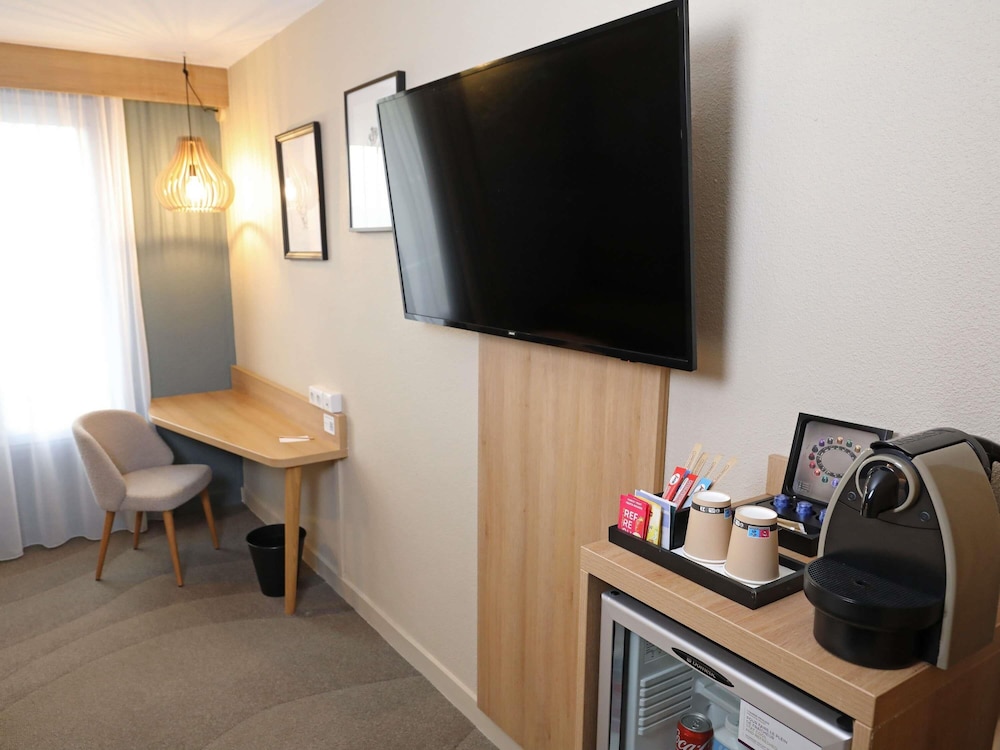 Hotel Mercure Abbeville Centre - Porte De La Baie De Somme 35/50