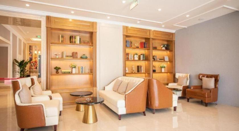 Vienna Hotel (Tianjin Jinzhong Street store) 36/54