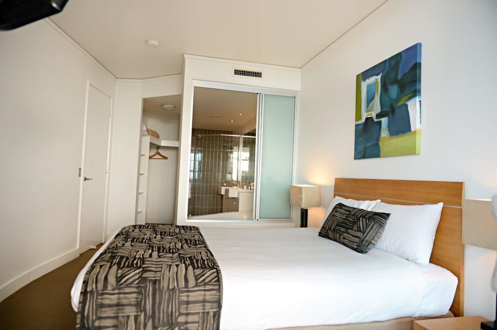 MANTA BARGARA RESORT 18/63