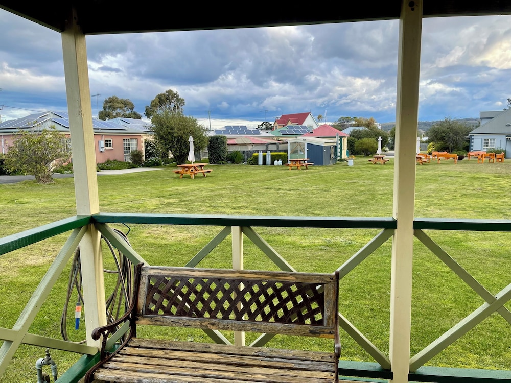 Swansea Cottages & Motel Suites 43/50
