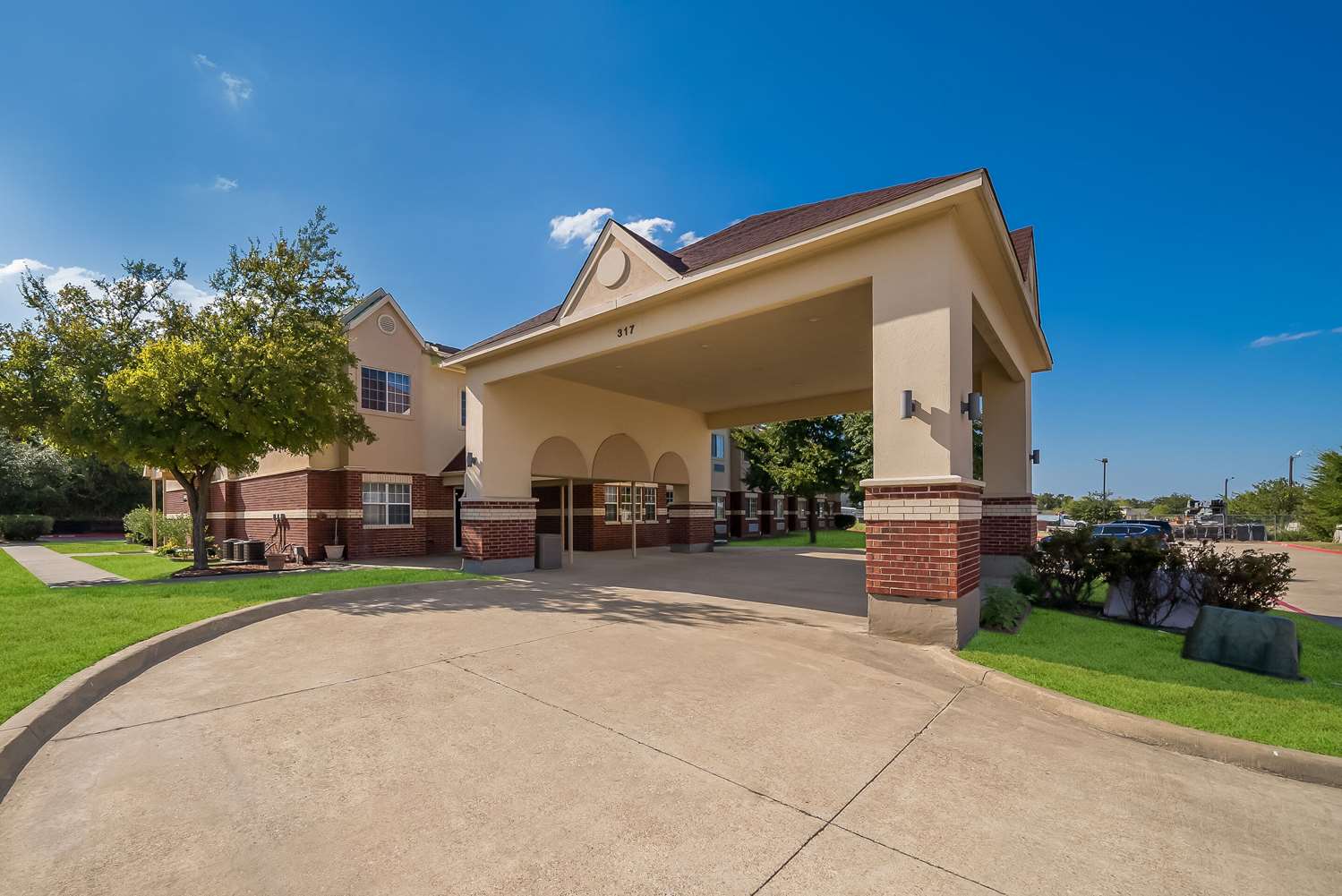 Econo Lodge Inn & Suites Mesquite - Dallas East 10/13
