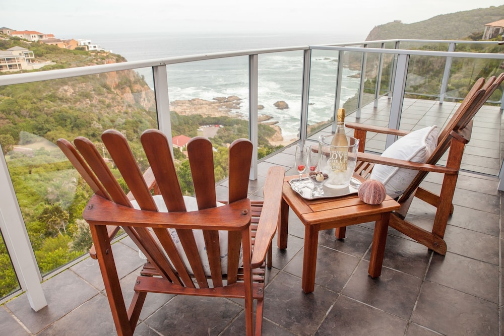 Headlands House Guest Lodge 31/50