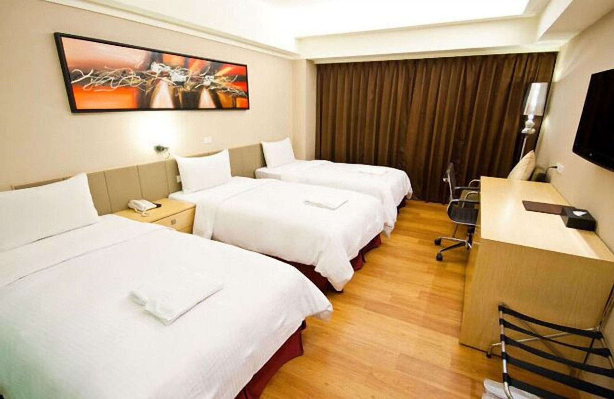 غرفة ثلاثية بثلاثة أسرّة، Delton Hotel 6/10