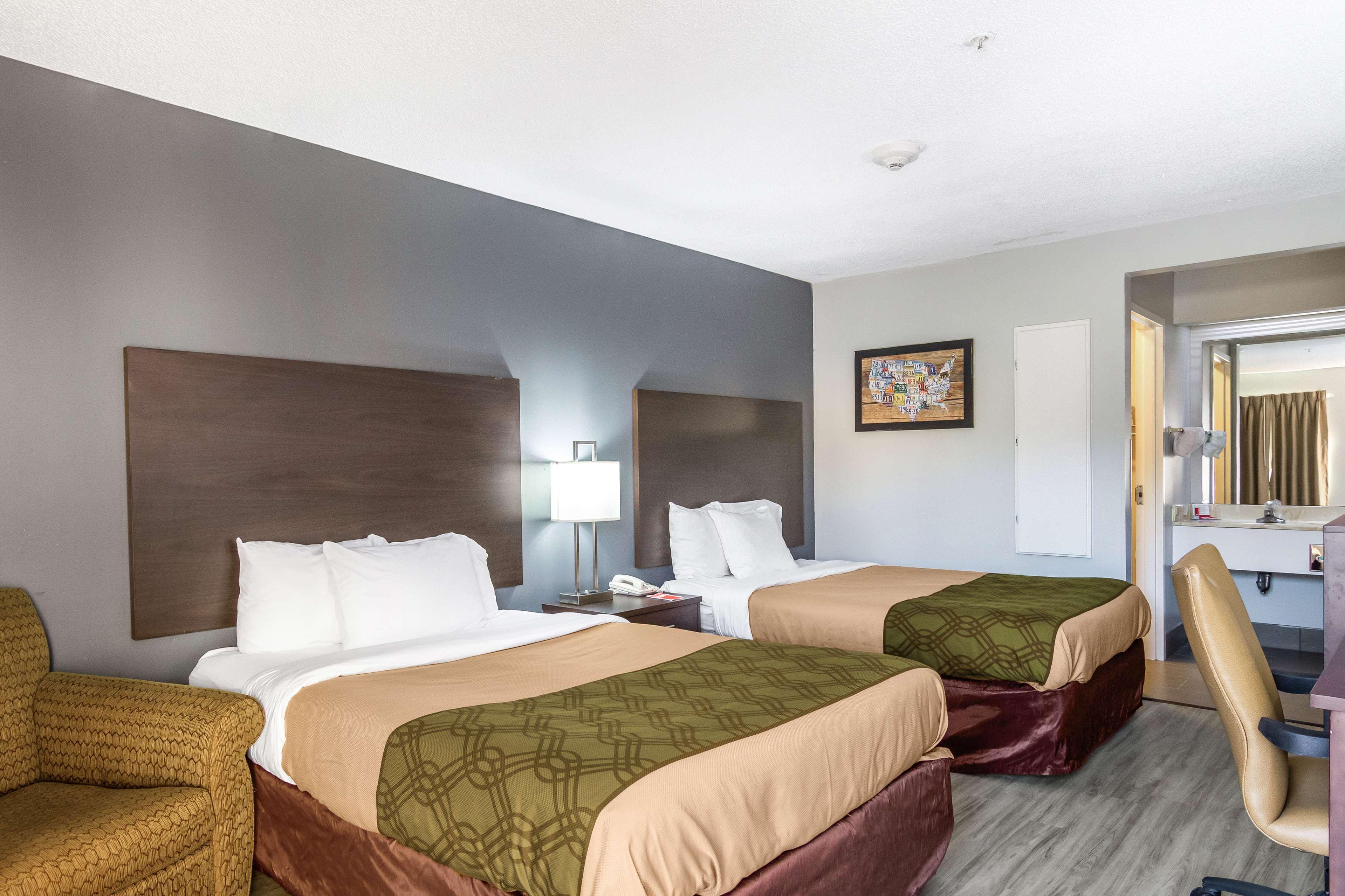 Room, 2 Double Beds, Sofa, Exterior Entrance, Ground Floor