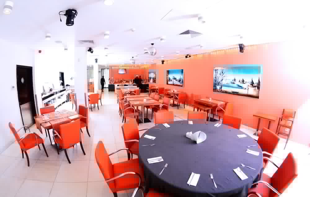 restaurant-cafeteria