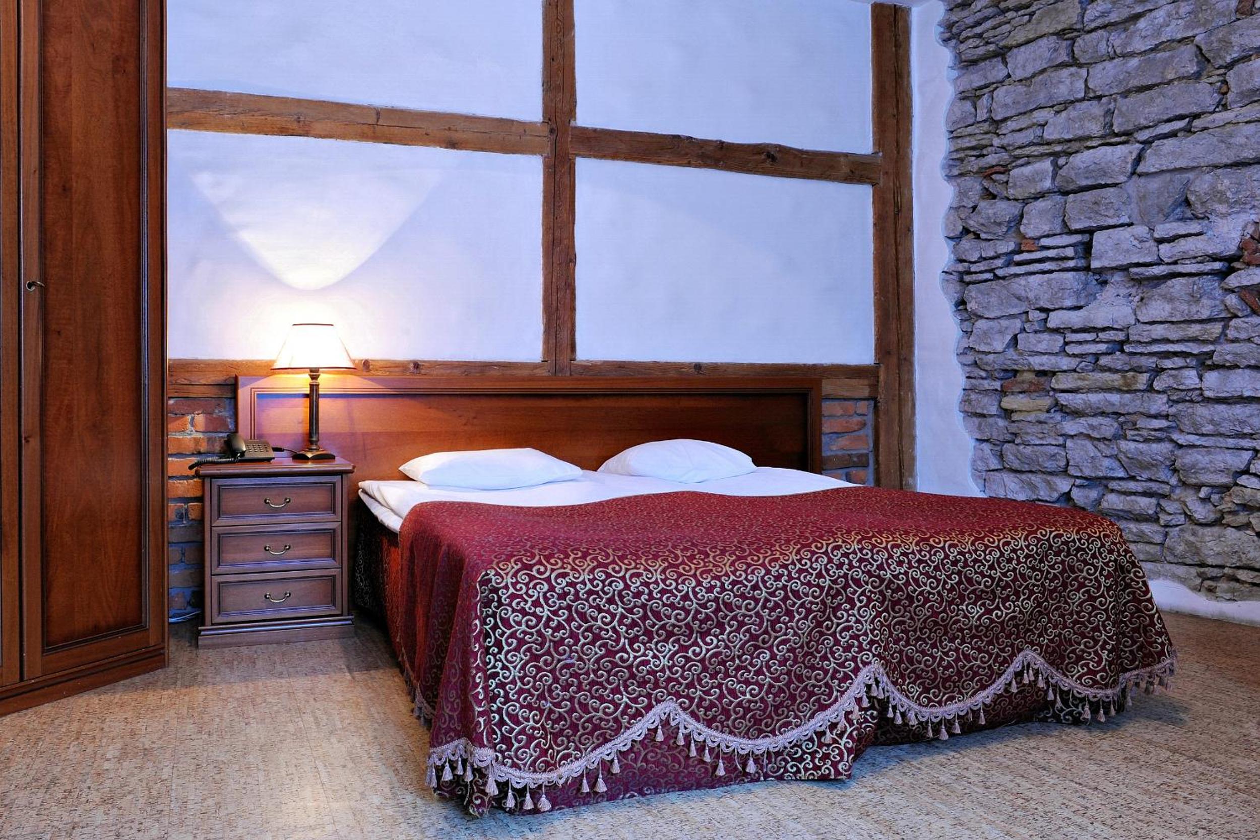 Economy, Double Bed, No Window