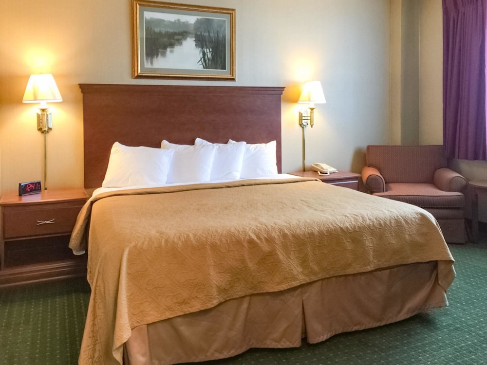 Quality Inn & Conference Center Franklin Downtown PA 13/49